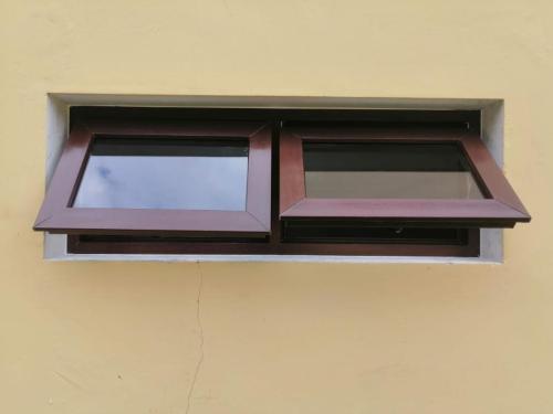 Ventana Proyectable